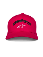 Alpinestars Arcstars pet, rode baseballcap met gebogen klep, zwart 3D geborduurd Astars-tekst met wit sterlogo, gestructureerde kroon, casual motorsport-geïnspireerde hoofdbedekking