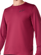 Maillot thermique Alpinestars A-Dura, maillot de cyclisme à manches longues, bordeaux, avec un petit logo noir sur la poitrine, tissu thermique texturé, coupe régulière pour le VTT