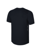 Alpinestars Youth A-Dura Short Sleeve Jersey, noir, vue arrière avec logo Astars vertical et marquage A-DURA sur le côté, tissu performant évacuant l'humidité pour le VTT junior, dos allongé pour une meilleure protection