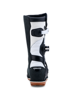 Alpinestars Tech-T laarzen, trial-motorlaarzen in zwart en wit, CE-gecertificeerd lederen constructie met rubberen gumzool, achteraanzicht.