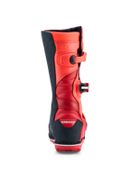 Alpinestars Tech-T trialmotorlaarzen in fluo rood en zwart leer met accordeon stretchzones en CE-gecertificeerde bescherming.