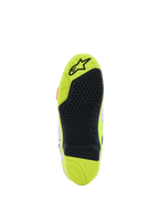 Alpinestars Tech 10 Supervented Boots, detailweergave van de zool, Yellow Fluo en zwart, voorzien van een honingraat grippatroon, vervangbaar centraal inzetstuk en getextureerd oppervlak voor grip op de voetsteunen