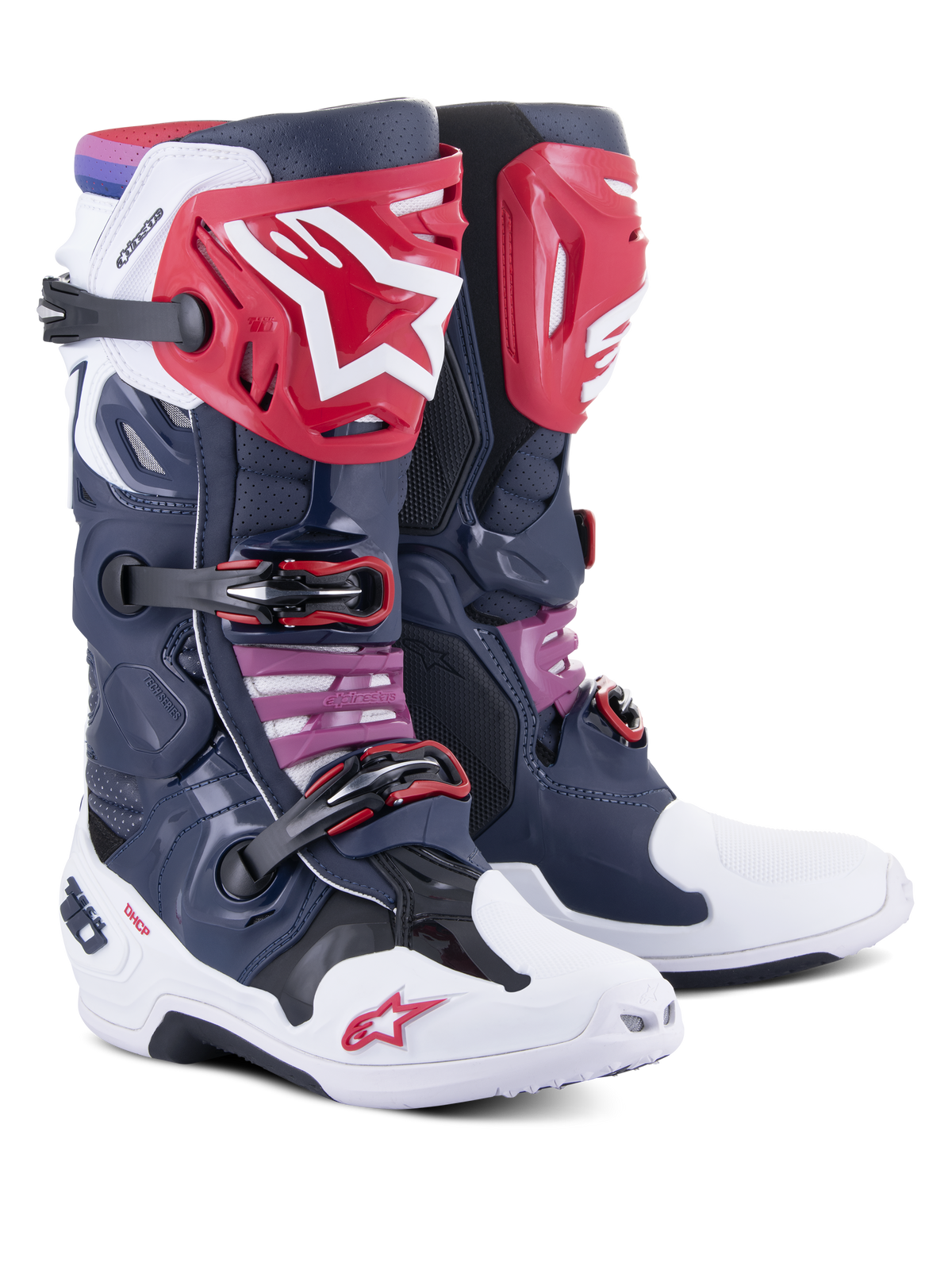 Alpinestars Tech 10 Supervented laarzen, motocrosslaarzen, Night Navy White Rainbow, voorzien van rode scheenplaten met een wit sterlogo, zwarte gespen en geperforeerde meshpanelen voor een hoge luchtstroom.