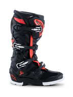 Alpinestars 2026 Tech 7 Enduro Drystar® laarzen, motocross- en enduro-schoeisel, zwart, fluorood en wit, zijprofiel met vier zilveren en zwarte gespen, TPU-versterkte schaal en robuuste enduro-specifieke wit-zwarte zool, voorzien van Drystar-branding en Tech 7-logo