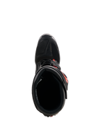 Bottes Alpinestars Tech 7, bottes de motocross, noir et rouge fluo, vue de dessus montrant la doublure intérieure et le système de fermeture, construction en TPU durable avec des accents rouge vif pour la performance en course tout-terrain