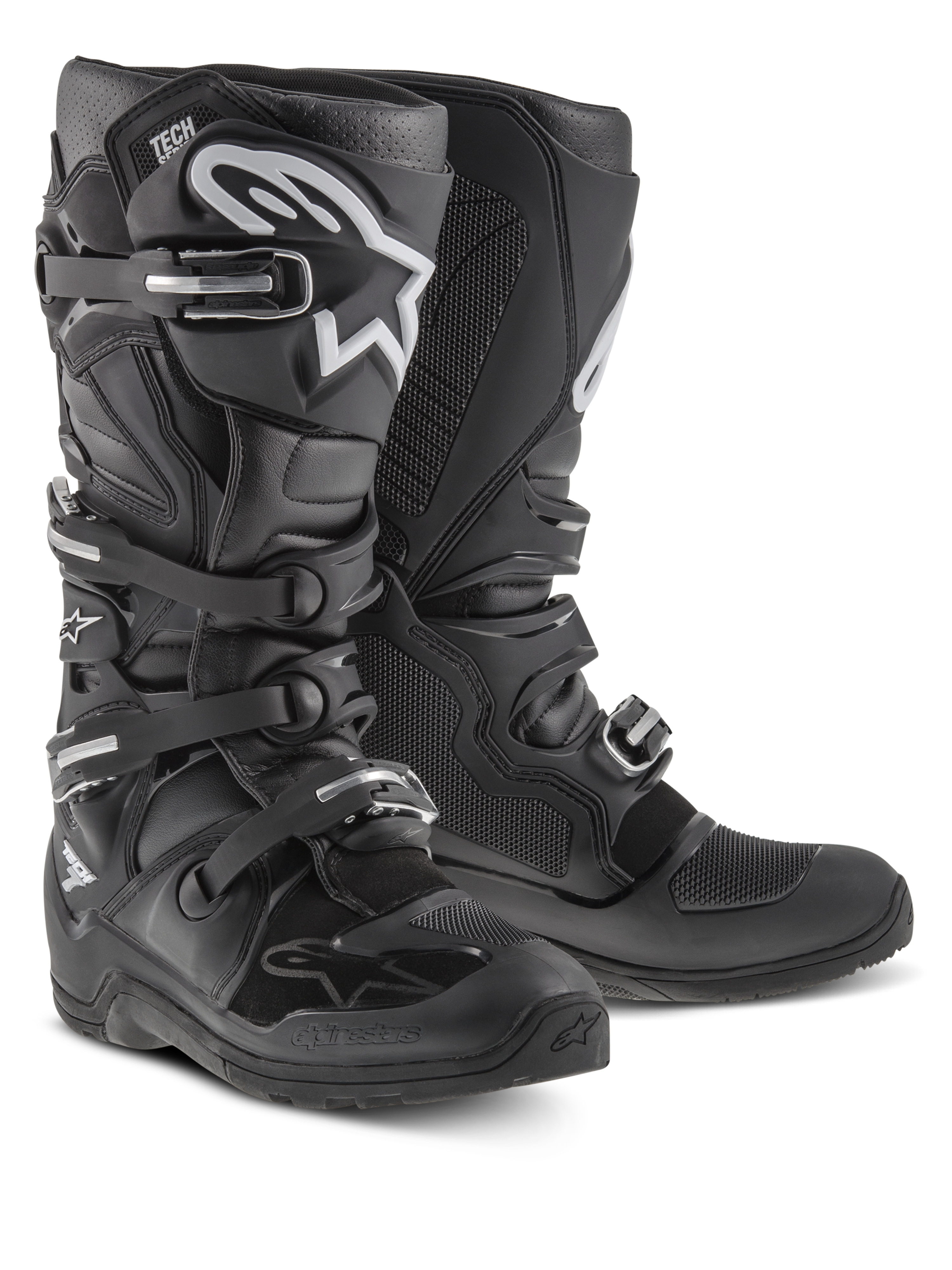 Bottes Alpinestars Tech 7 Enduro, bottes de motocross et tout-terrain, noires avec logo Alpinestars blanc, dotées de quatre boucles réglables, plaque tibiale en TPU et semelle durable spécifique à l'enduro.