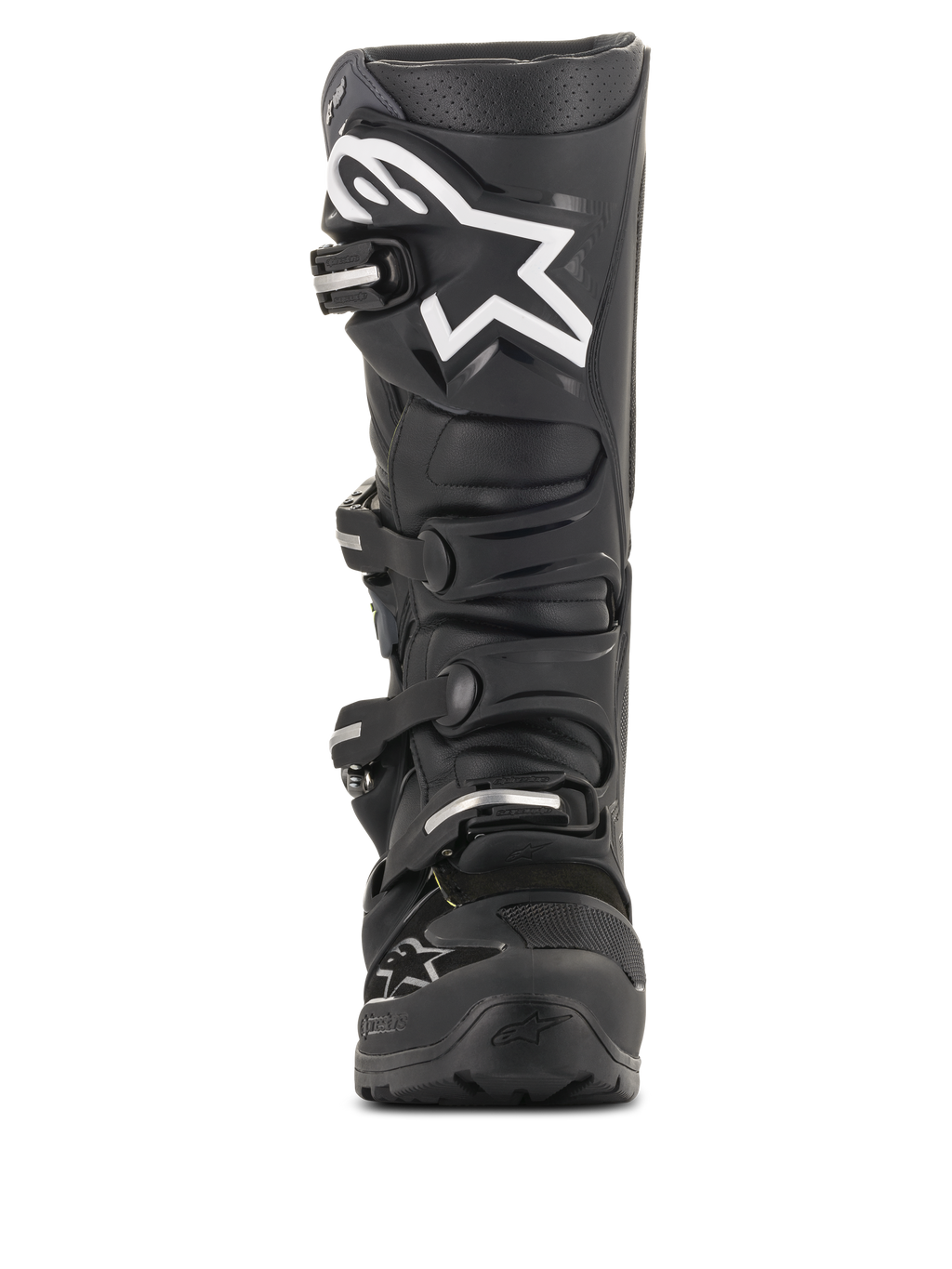 Bottes Alpinestars Tech 7 Enduro Drystar®, bottes de motocross noires, vue de face avec un grand logo étoile blanc sur le tibia, système de fermeture à quatre boucles, construction robuste en TPU pour l'enduro et le tout-terrain