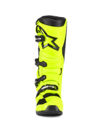Alpinestars Tech 5 Stiefel, Motocross-Stiefel, Gelb Fluo und Schwarz, Vorderansicht mit einem Vier-Schnallen-Verschlusssystem, verstärkter Schienbeinplatte mit schwarzem Stern-Logo und einer strapazierfähigen Multi-Material-Konstruktion für den Offroad-Rennsport
