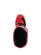 Bottes Alpinestars Tech 7S Junior, bottes de motocross, rouges, vue de dessus montrant la doublure intérieure et l'ouverture, coque extérieure rouge avec accents noirs et blancs, conçues pour les jeunes pilotes tout-terrain