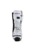Bottes Alpinestars Supertech R Vented, blanc, gris moyen et noir, vue arrière avec tige en microfibre perforée, fermeture à cliquet micro-ajustable sur le dessus et protection de talon intégrée avec logo Alpinestars