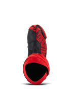 Alpinestars Supertech R LE Pecco Bagnaia Belüftete Stiefel, Rot und Schwarz, Draufsicht mit Innenansicht der Öffnung und perforiertem Mikrofaser-Obermaterial, auffälliges Grafikdesign mit schwarzen Akzenten, professionelle Motorrad-Rennausrüstung
