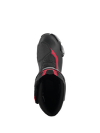 Bovenaanzicht van de Alpinestars SMX-6 V3 laarzen in Black Silver Red, met de opening van de laars, de microvezelconstructie met rode accenten en een geïntegreerde TPU-schakelzone.