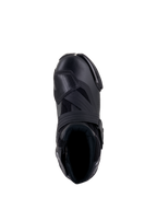 Bottes Alpinestars SMX-1 R V2 Ventilées, Noir, vue de dessus montrant la tige en microfibre ventilée, le protège-sélecteur en TPU et le col ergonomique pour une conduite de performance.