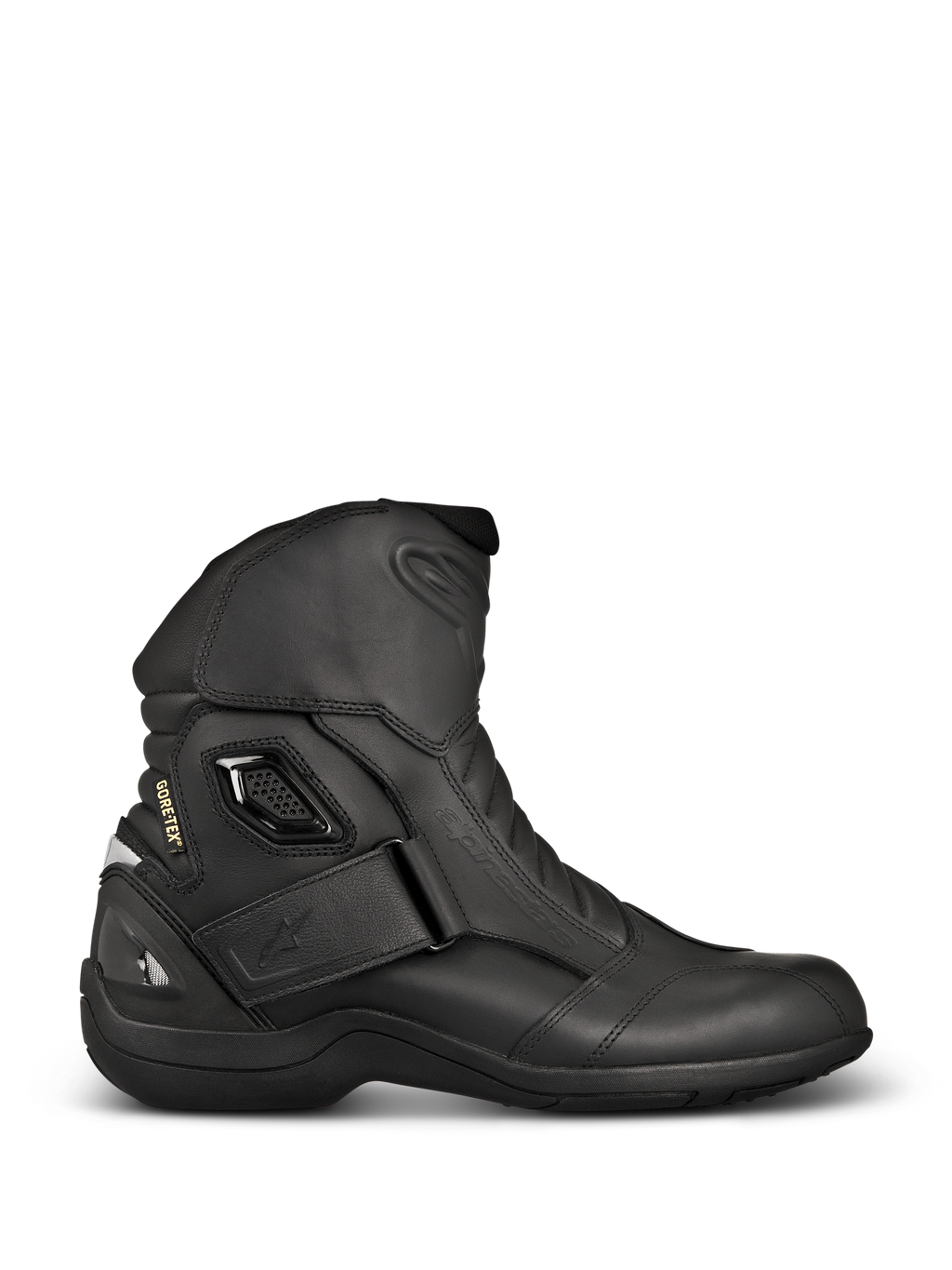 Alpinestars New Land GORE-TEX Stiefel, schwarze Motorrad-Touringstiefel, Seitenansicht aus Vollnarbenleder, Klettverschluss am Knöchel, GORE-TEX-Branding und verstärkte Ferse für wasserdichten Schutz.