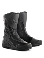 Alpinestars Air Plus V2 GORE-TEX Stiefel, Motorrad-Tourenstiefel, Schwarz, mit einer Kombination aus belüftetem Mesh und Lederkonstruktion, perforierten Akkordeon-Paneelen für Flexibilität, geprägtem Stern-Logo auf dem Schienbein und einer strapazierfähigen Gummisohle, entwickelt für Fahrten bei jedem Wetter.