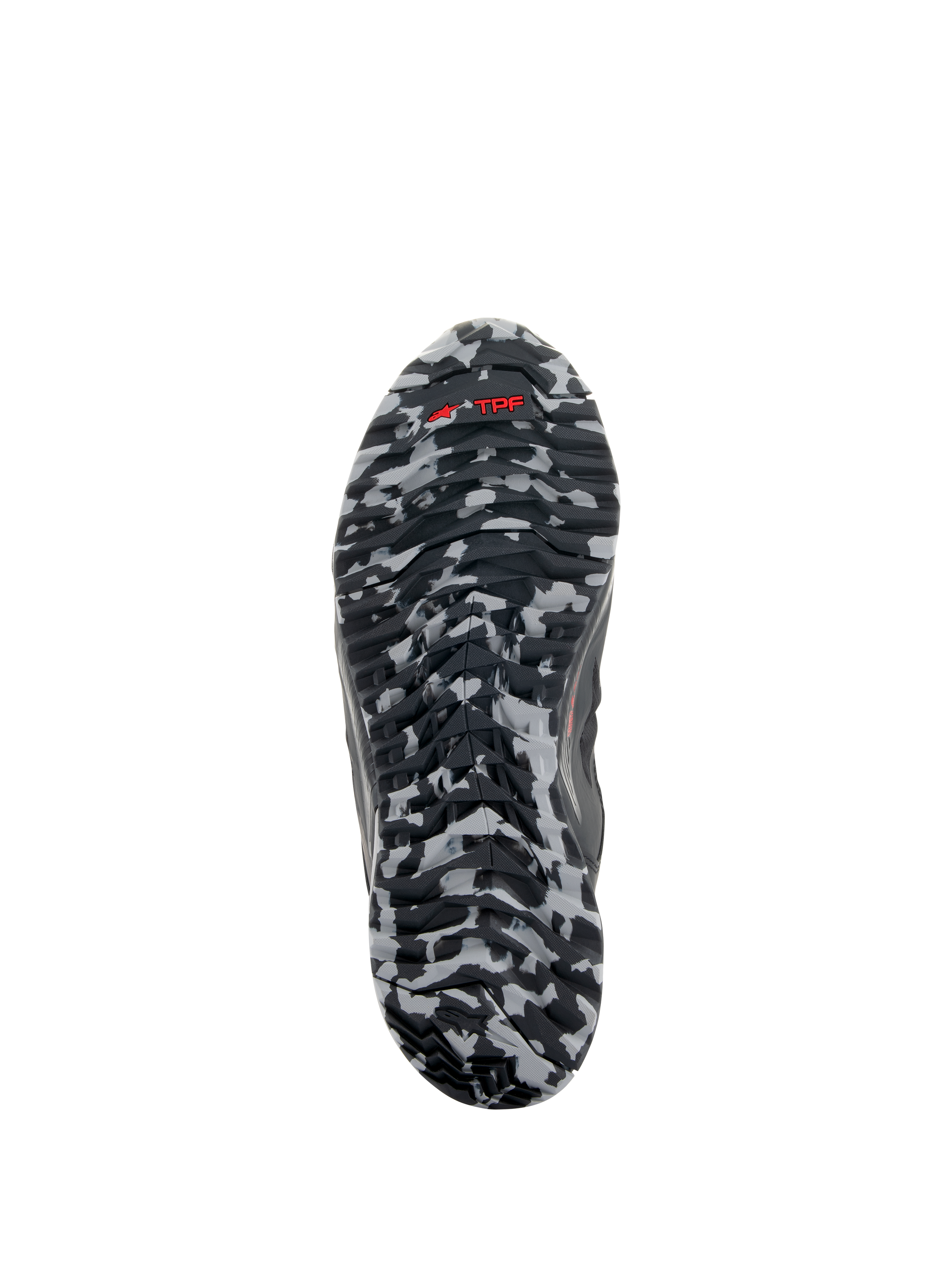 Alpinestars CR-8 GORE-TEX schoenen, onderaanzicht van de zool, zwart en middengrijs camouflagepatroon, rood TPF-logo op getextureerde rubberen zool, detail van waterdicht touring-schoeisel
