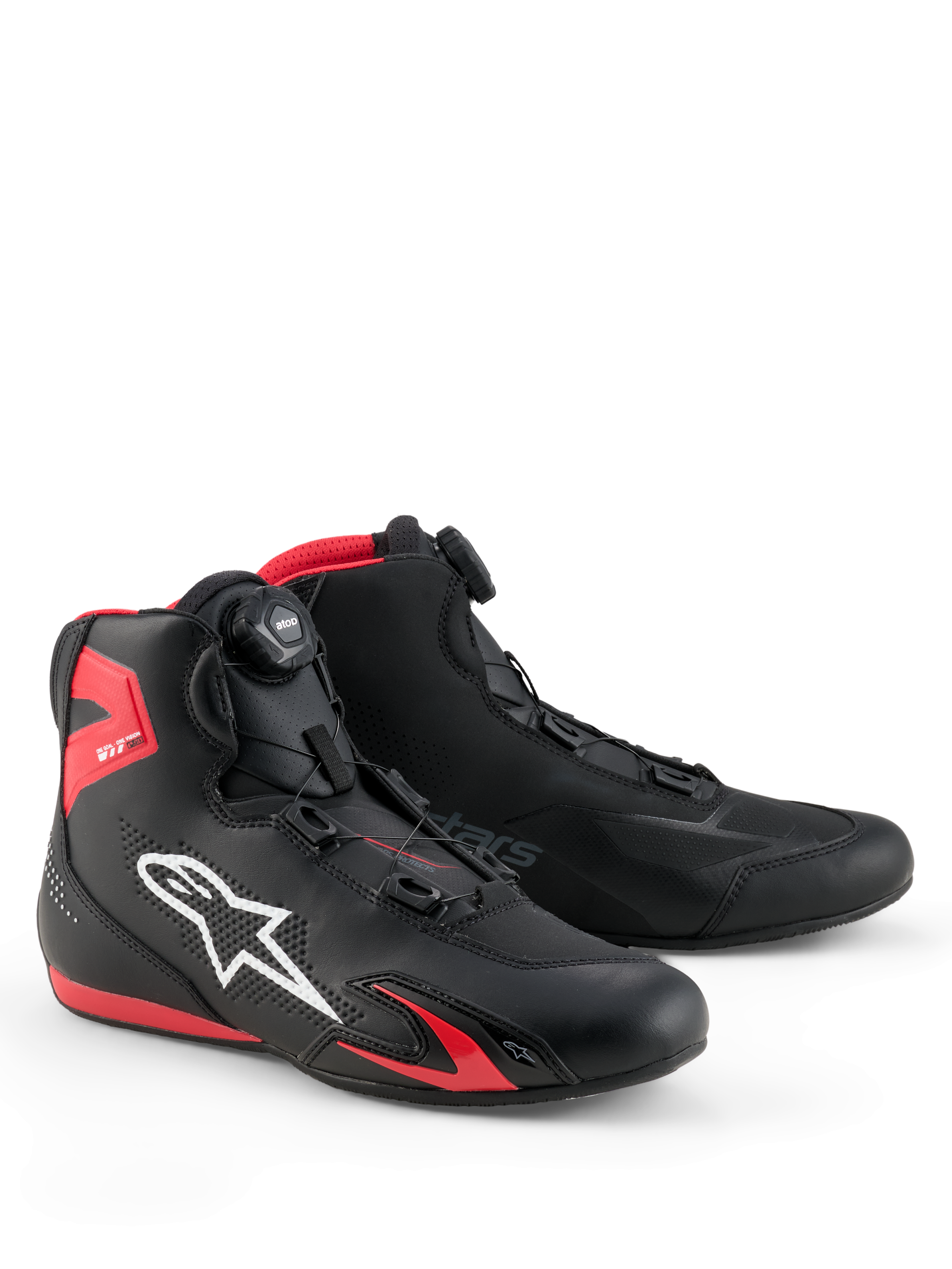 Chaussures Alpinestars Celer, chaussures de moto, noir et rouge vif, avec logo Astars blanc, système de fermeture micrométrique, construction technique en microfibre avec accents en TPU rouge, design sportif épuré pour la course et la conduite sur route