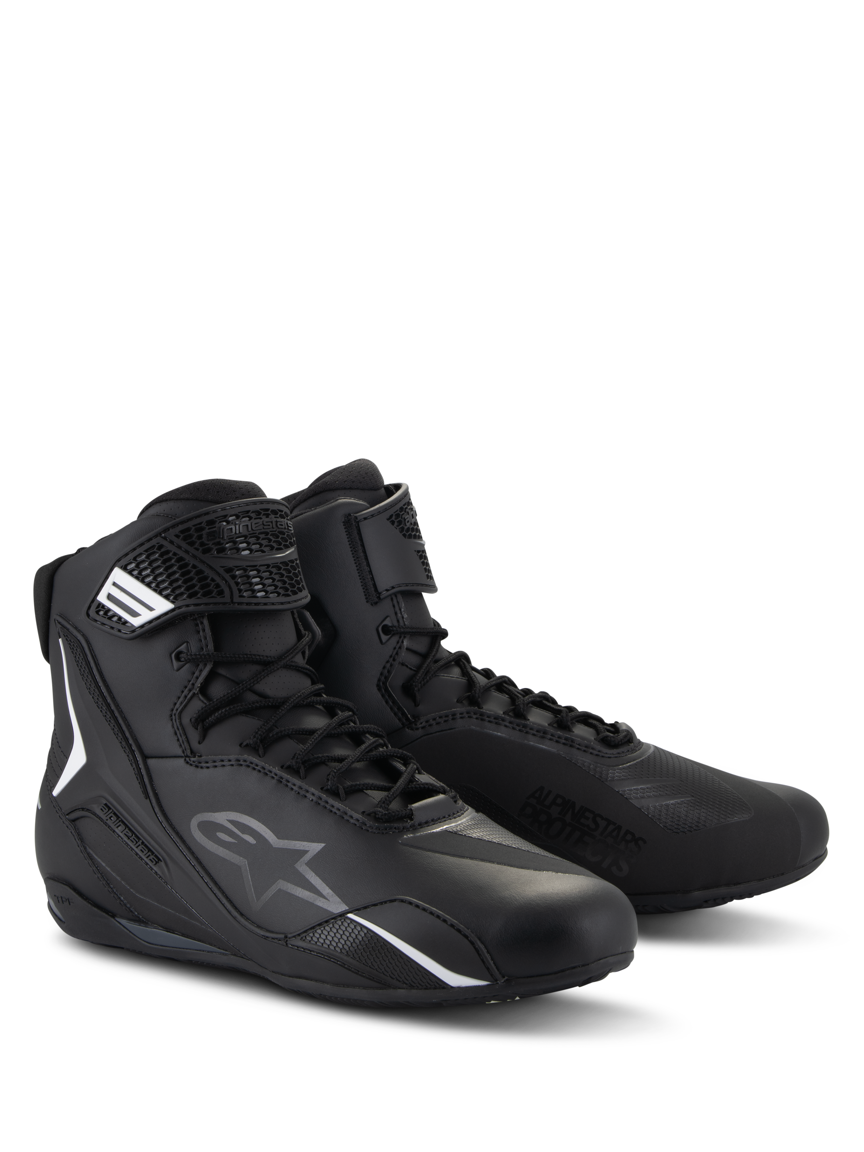 Chaussures Alpinestars Faster-4, chaussures de moto, noir, design montant avec fermeture à lacets et sangle à boucle et crochet, dotées de logos blancs et gris, construction en microfibre épurée pour la conduite sur route
