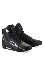 Alpinestars Stella Faster-4 schoenen, motorrijschoenen voor dames, zwart met witte accenten, hoog sportief ontwerp met vetersluiting en klittenband enkelband, duurzame microvezelconstructie met beschermende logo's aan de zijkant