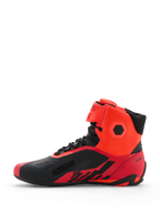 Alpinestars MM93 Faster-4 schoenen, motorrijschoenen, Red Fluo en zwart, zijprofiel met technische microvezelconstructie, vetersluiting met klittenband enkelband, 'ALPINESTARS PROTECTS' logo aan de zijkant, sportief ontwerp voor op de weg