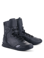 Alpinestars Superfaster schoenen, hoge zwarte motorrijschoenen, voorzien van een snelvetersysteem, versterkte enkel- en hielbescherming, strakke microvezelconstructie voor rijden op de weg