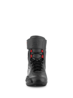 Alpinestars Superfaster schoenen, motorschoenen in zwart, grijs en felrood, vooraanzicht met snelvetersluiting en rode lussen, hoog beschermend profiel met enkelband, versterkte neus en technisch ontwerp voor weg- en sportprestaties