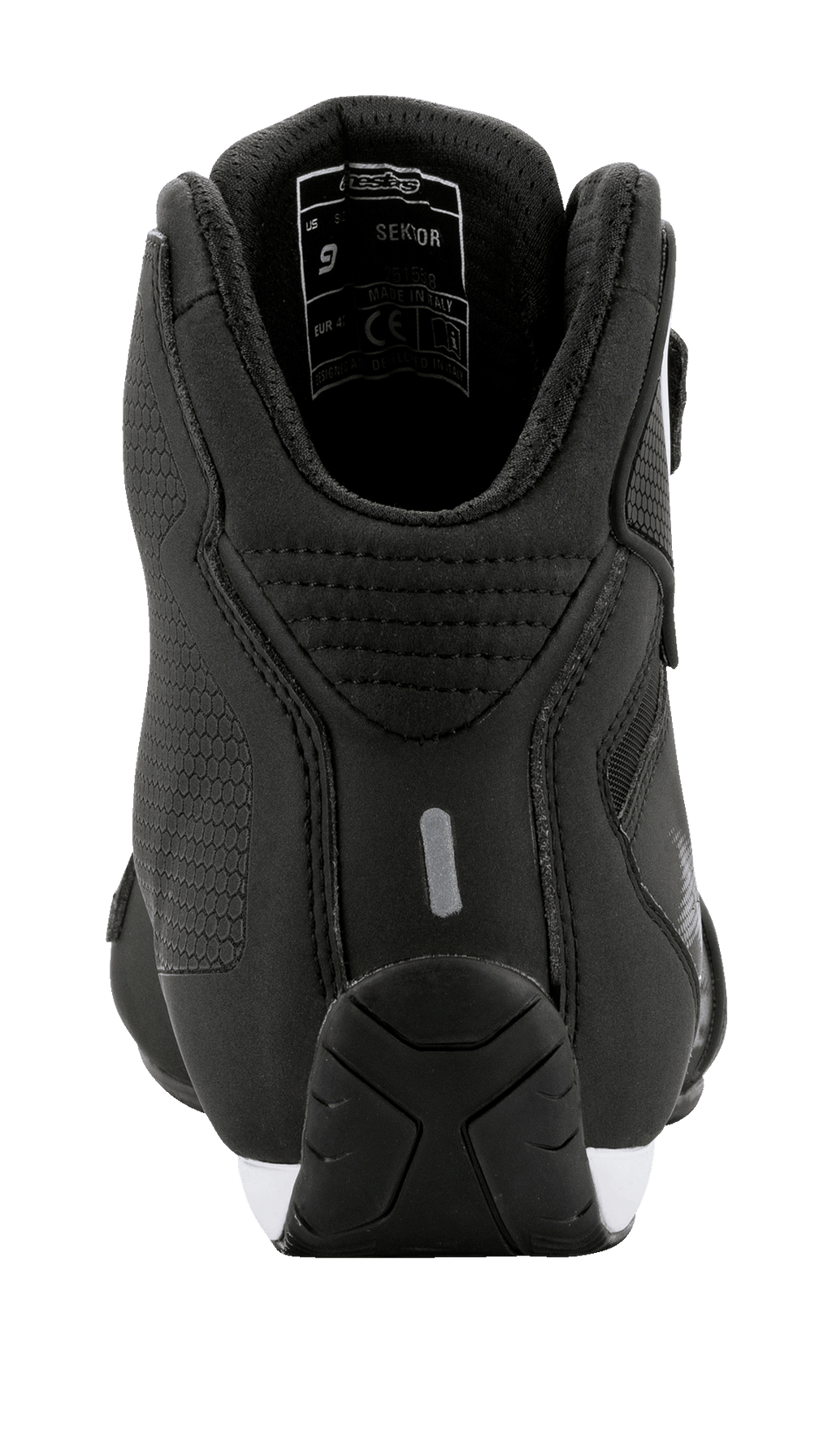 Chaussures Alpinestars Sektor, vue arrière, noir avec accents blancs, construction en microfibre légère, languette de talon réfléchissante et col de cheville rembourré, chaussures de moto élégantes inspirées du sport automobile