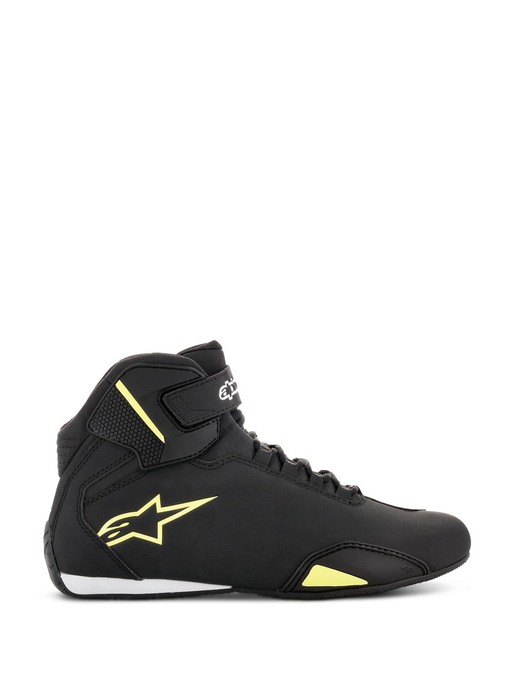 Alpinestars Sektor Schuhe, Motorradschuhe, Schwarz und Neongelb, Seitenansicht mit gelbem Astars-Logo, Knöchelriemen mit weißem Branding, Speed-Lacing-System und schlanke Mikrofaser-Konstruktion.