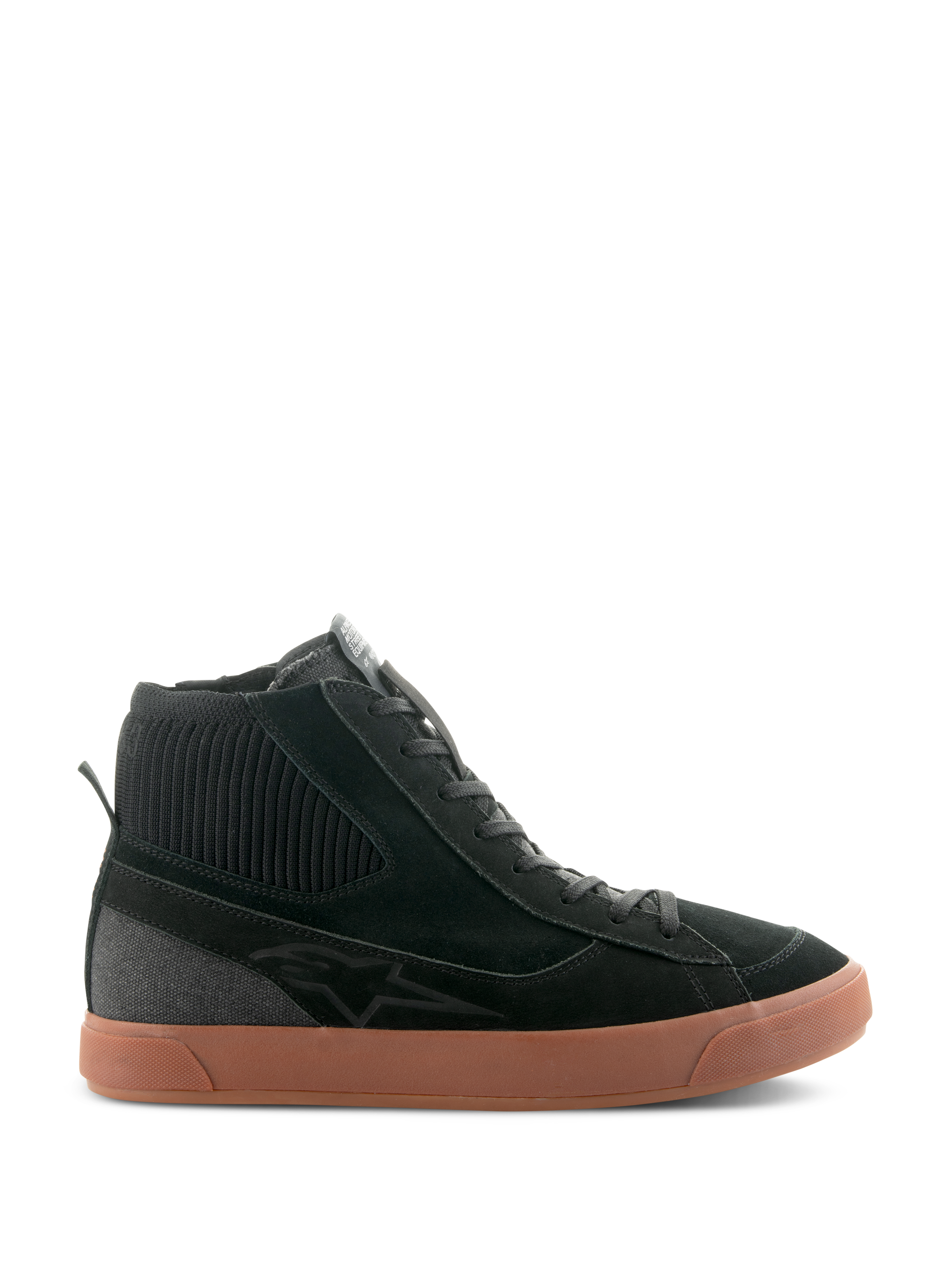 Alpinestars Stated Shoes, zwarte hoge motorsneaker met een bruine rubberen zool, bovenwerk van suède en canvas met een geribbelde gebreide enkelkraag, retro op skate geïnspireerd streetwear-ontwerp