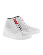 Alpinestars Stated schoenen, motorschoenen, White Cool Gray, hoge sneakers in retrostijl met gevulkaniseerde rubberen zolen, rode veterlus-accenten en een duurzame constructie van nubuck en canvas.