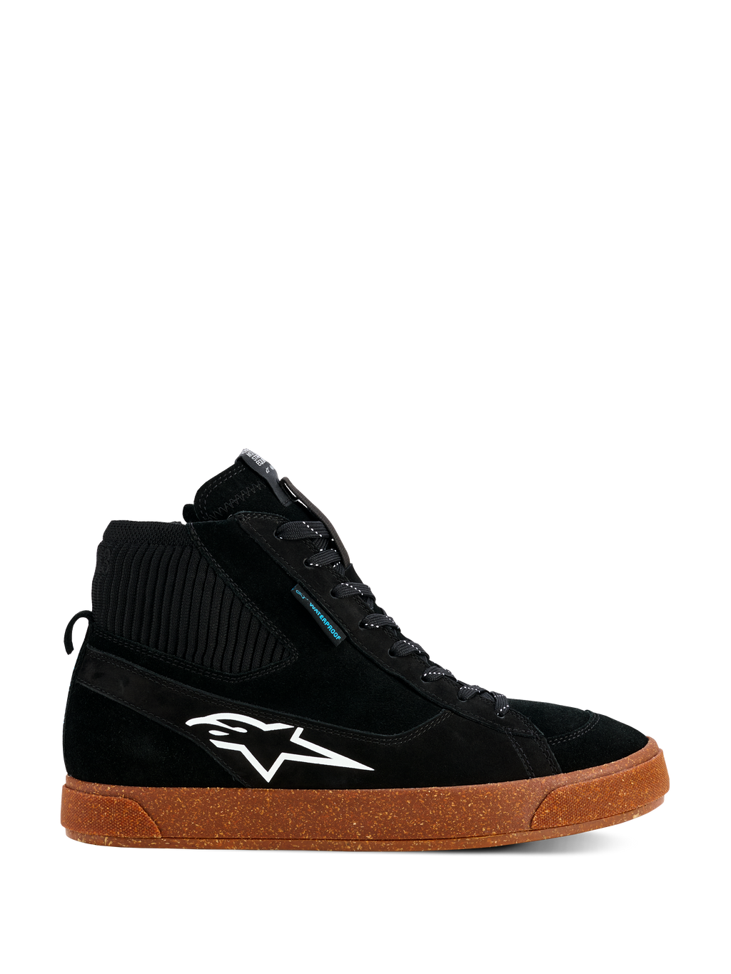 Alpinestars Stated Waterproof Shoes, baskets de moto montantes noires, construction en daim et maille, logo Alpinestars blanc, semelle vulcanisée en caoutchouc marron moucheté, chaussures de moto urbaines, design moderne inspiré du skate