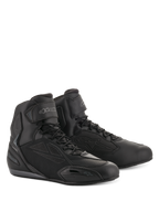 Alpinestars Faster-3 Drystar® Motorradschuhe, Motorradschuhe, Schwarz und Cool Gray, High-Top-Design mit Schnürverschluss und Klettverschluss am Knöchel, schlankes Mikrofaser-Chassis mit Schutzpaneelen, wasserdichtes Schuhwerk für die Straße.