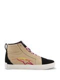 Alpinestars Ride-63 Canvas-Schuhe, High-Top Sneaker, Beige und Schwarz, rosa Schnürsenkel, weiße Sohle, mehrfarbiges Stern-Logo in Rot und Gelb, wildlederähnliche Textur, lässiges, vom Motorsport inspiriertes Schuhwerk