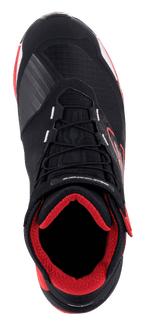 Alpinestars MM93 CR-X Drystar® motorschoenen, zwart, rood en wit, bovenaanzicht, rode gewatteerde voering, zwart bovenwerk met rode accenten, veters en klittenbandsluiting bij de enkel, waterdichte en beschermende motorschoenen