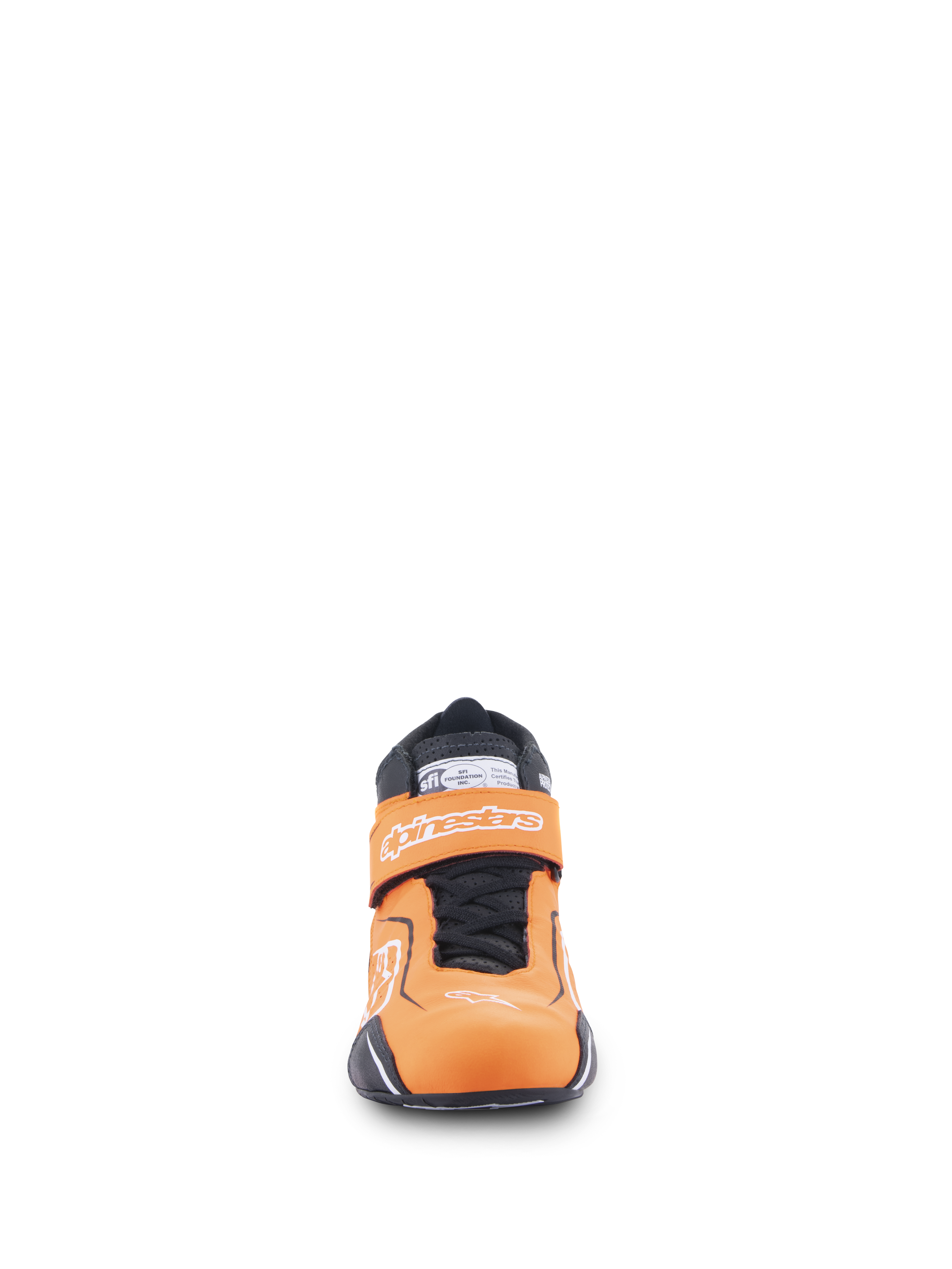 Chaussures Alpinestars Tech-1 T V3 FIA, chaussures de course automobile, orange fluo, noir et blanc, vue de face montrant la sangle à crochet et boucle avec le logo Alpinestars, les lacets noirs et l'étiquette de certification SFI sur la languette