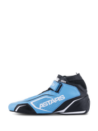 Chaussures Alpinestars Tech-1 T V3 FIA, chaussures de course automobile, bleu clair, noir et blanc, avec marquage ASTARS, panneaux en cuir perforé et silhouette de course profilée.