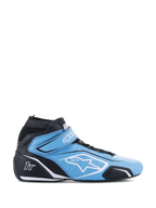 Alpinestars Tech-1 T V3 Shoes FIA, chaussures de course automobile montantes, bleu clair et noir avec des accents blancs, vue latérale présentant une sangle Velcro, logo étoile blanc, construction en cuir perforé et semelle extérieure mince haute performance