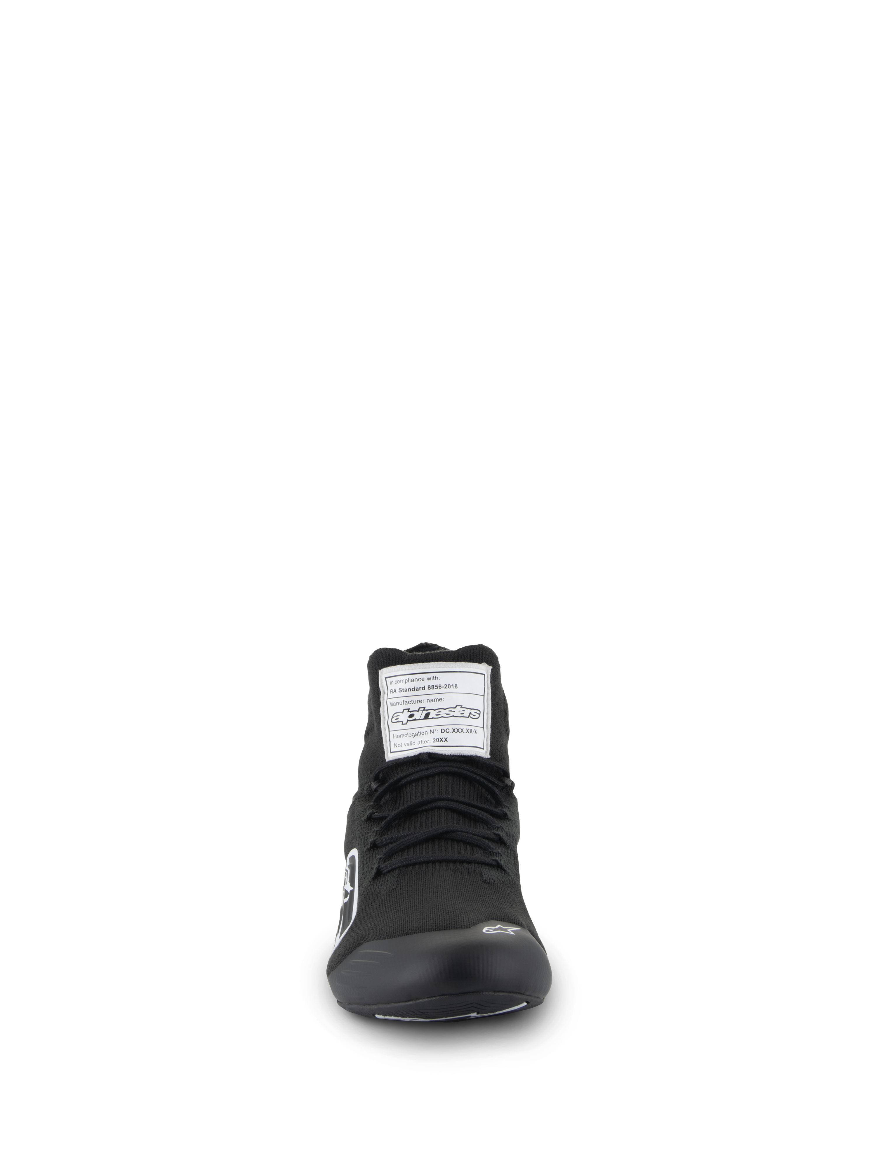 Chaussures Alpinestars Supertech, chaussures de course automobile, noires, vue de face montrant la tige tricotée en aramide, étiquette d'homologation FIA blanche sur la languette et petit logo Astars blanc sur la pointe, design professionnel pour sport automobile