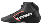 Alpinestars Tech-1 K Start V2 Schuhe, Kart-Schuhe, Asphalt-Schwarz und Orange Fluo, Seitenprofil mit großem weißen ASTARS-Logo, perforiertes Mikrofaser-Obermaterial mit orangefarbenen fluoreszierenden Akzenten, elegantes Motorsport-Design