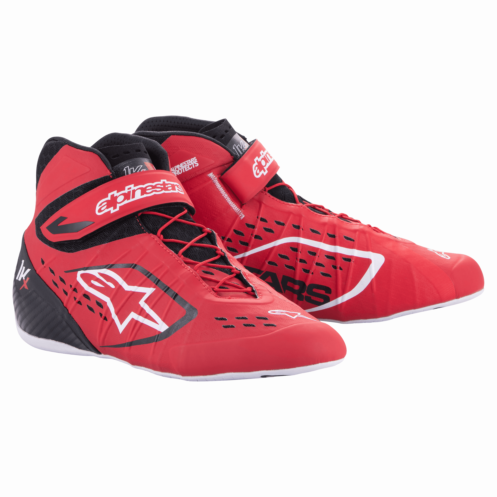 Chaussures Alpinestars Tech-1 KX V2, chaussures de karting, rouges, noires et blanches, design montant avec brides Velcro, semelle blanche, construction perforée respirante, chaussures de sport automobile professionnelles