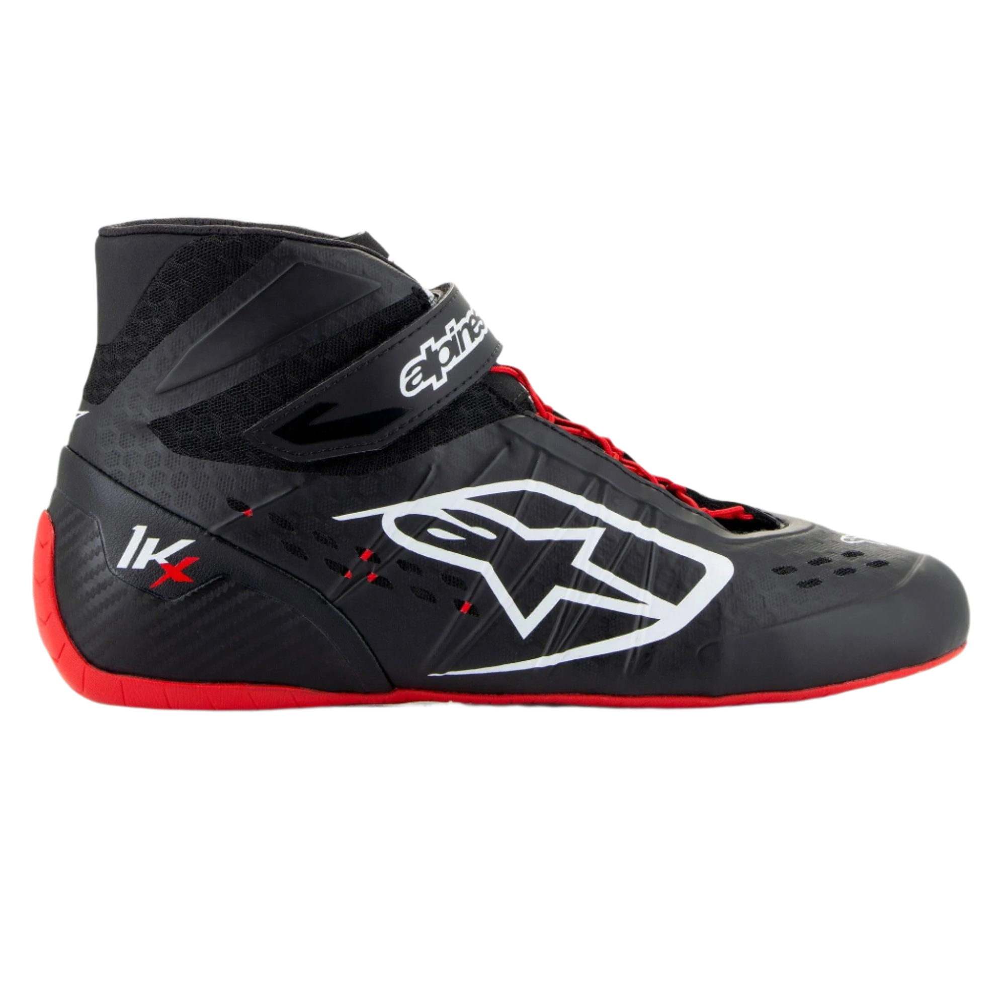 Alpinestars Tech-1 KX V3 kartschoenen, kartraceschoenen, zwart wit en rood, zijprofiel met naadloze thermisch gelaste constructie, groot wit zijlogo, hoog model met klittenbandsluiting en dunne rode rubberen zool