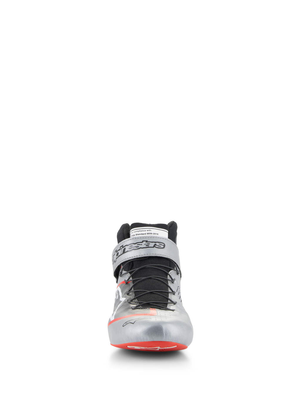 Chaussures Alpinestars Tech-1 Z V3 FIA, chaussures de course automobile, argent foncé, noir et rouge, vue de face présentant une tige en cuir argenté métallisé, un système de laçage rapide noir, des accents rouges sur le bout, le logo Alpinestars sur la sangle de cheville et l'étiquette d'homologation FIA sur la languette