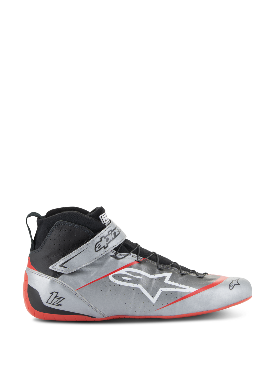 Chaussures de course Alpinestars Tech-1 Z V3 FIA, argent foncé avec accents noirs et rouges, design montant avec logo étoile blanc, semelle rouge, cuir perforé pour la ventilation et fermeture par sangle Velcro