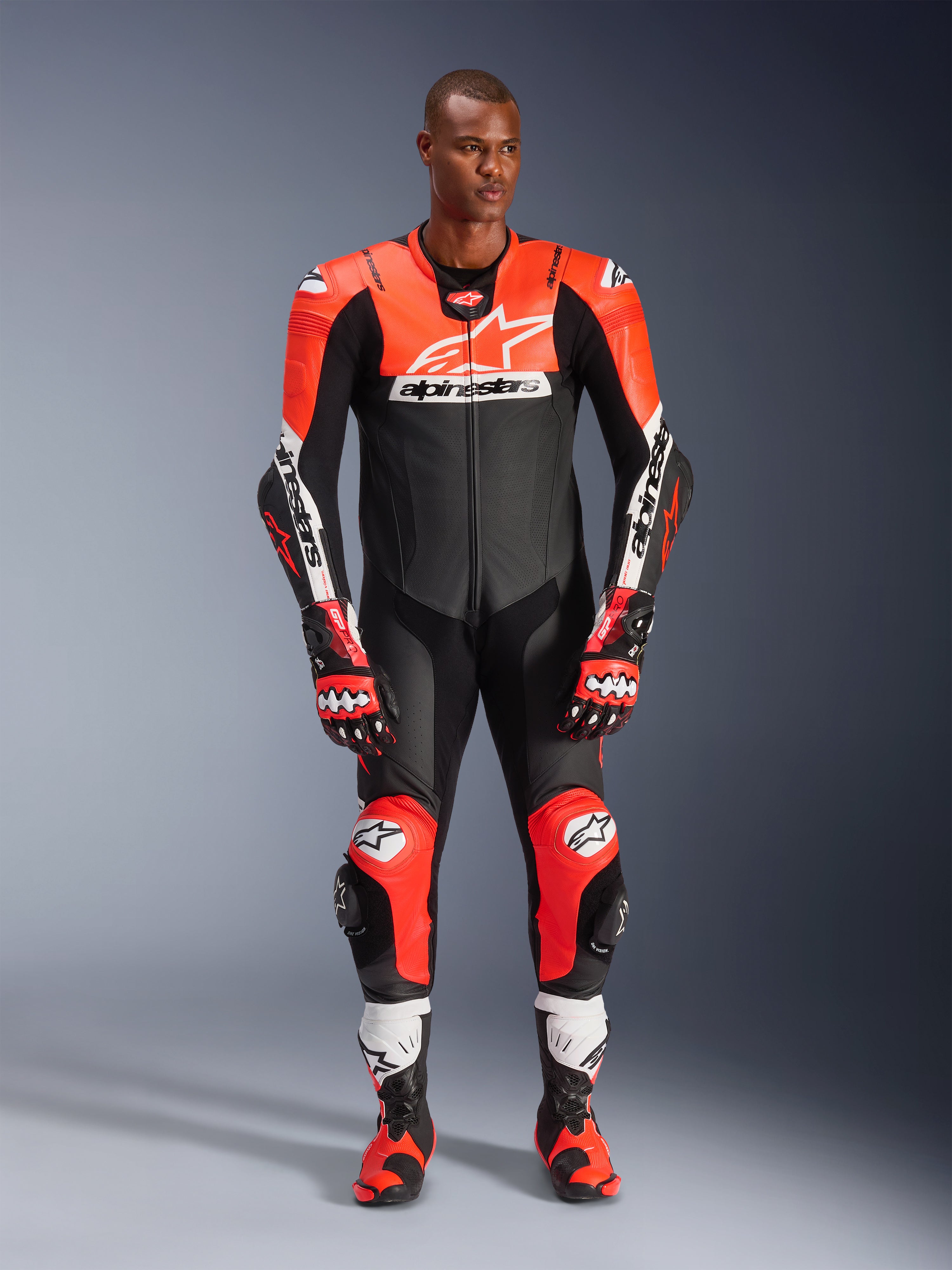 Alpinestars 革ツナギ ブラック/オレンジ Alpinestars 革ツナギ ブラック/オレンジ Alpinestars 革ツナギ