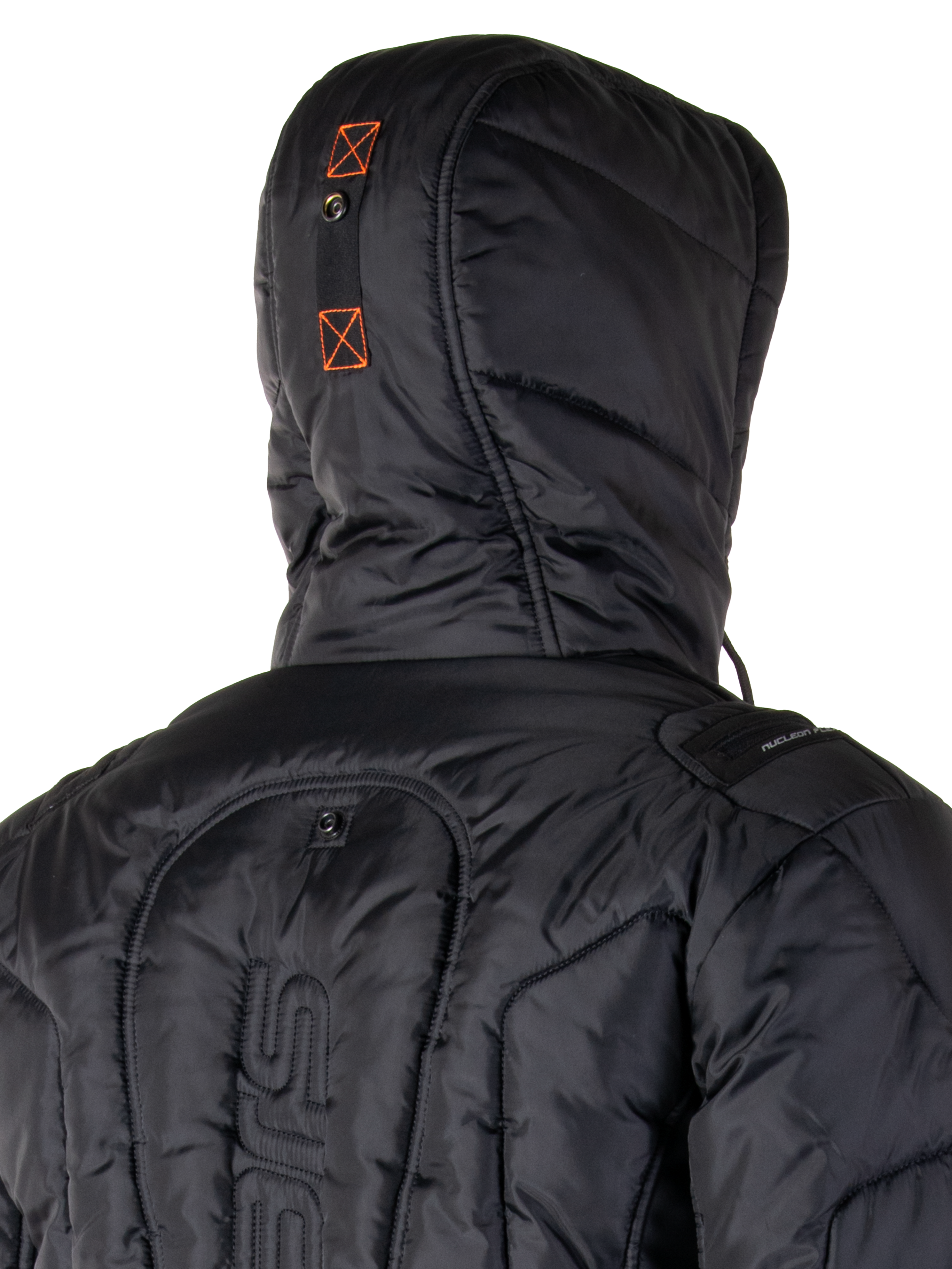 Alpinestars Mohobbs Waterproof Jacket, gewatteerd motorbomberjack, zwart en fluoranje, gewatteerde textuur met geïsoleerde voering, voorzien van een capuchon en rits aan de voorkant, eigentijdse urban streetwear voor motorrijders