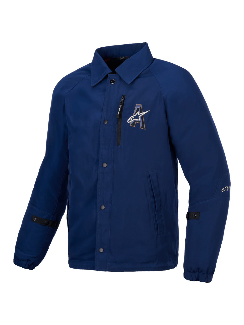 Alpinestars Veste Résistante À L’Eau Revved, veste de moto urbaine bleue avec style coaches jacket, construction en satin résistant à l’eau et certification CE niveau A