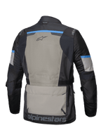Alpinestars Veste Andes Air Drystar®, veste de moto adventure touring pour homme, vue de dos montrant une ventilation en maille 2D étendue et une grande poche de rangement, noire, gris laurier et bleu vif, certifiée CE