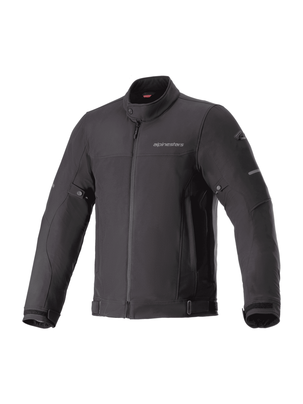 Alpinestars Husker Waterproof Jacket, veste de moto urbaine noire, tissu softshell haute densité, col haut avec bouton-pression, fermeture éclair frontale intégrale, sangles de réglage à la taille et aux poignets, logo discret sur la poitrine et accents réfléchissants sur les manches.