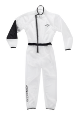 Combinaison de pluie de karting Alpinestars pour enfant, sur-combinaison imperméable transparente, incolore avec accents noirs, panneau renforcé noir au coude droit, fermeture éclair avant asymétrique, taille et poignets élastiqués, logos Alpinestars sur la poitrine et le bas de la jambe, équipement spécialisé pour le karting par temps humide
