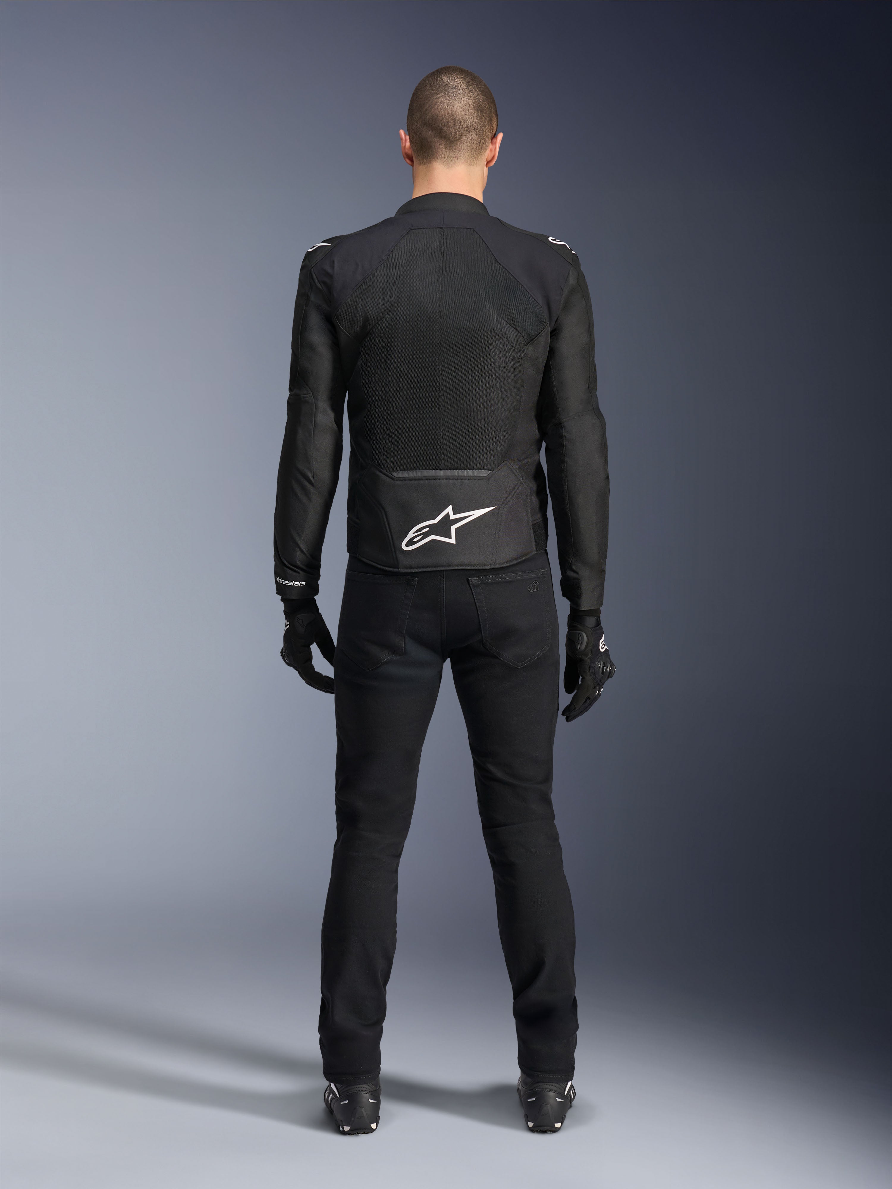 Viper Air V4 - Black Motorcycle Jacket | Alpinestars®